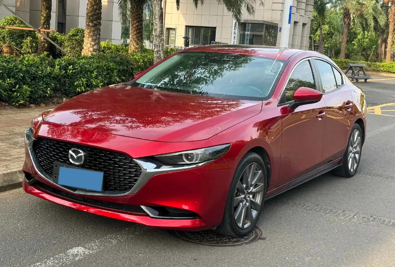 2020 Mazda 3 Axela 2.0L 158HP L4 6AT