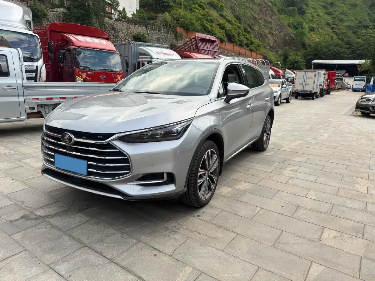 2018 BYD Tang 2.0T 205HP L4 6AT