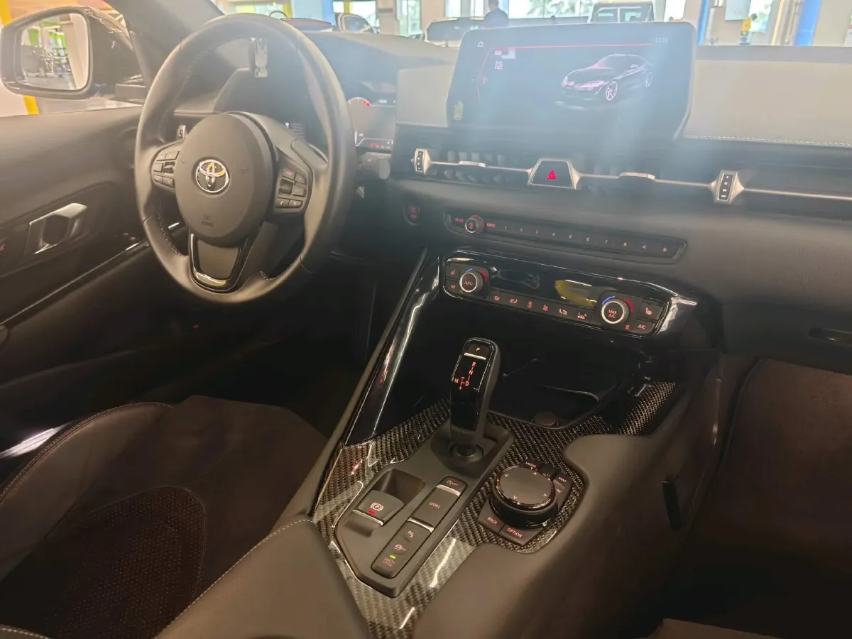 2022 Toyota Supra 3.0T 340HP L6 8AT,autocango,china used car exporter,china ev exporter,chinese used car exporter,chinese used ev exporter