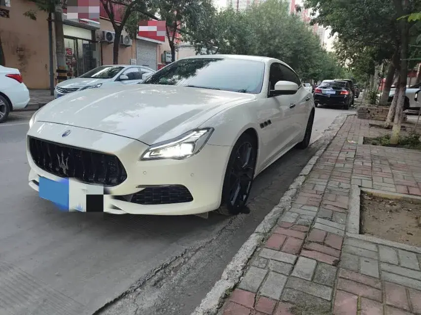 2018 Maserati Quattroporte 3.0T 430HP V6 8AT