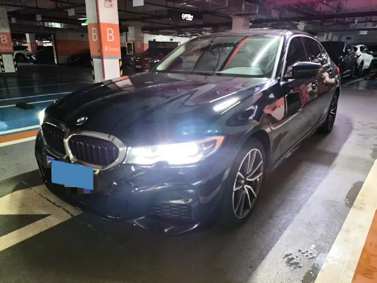 2022 BMW 3 Series 2.0T 156HP L4 8AT