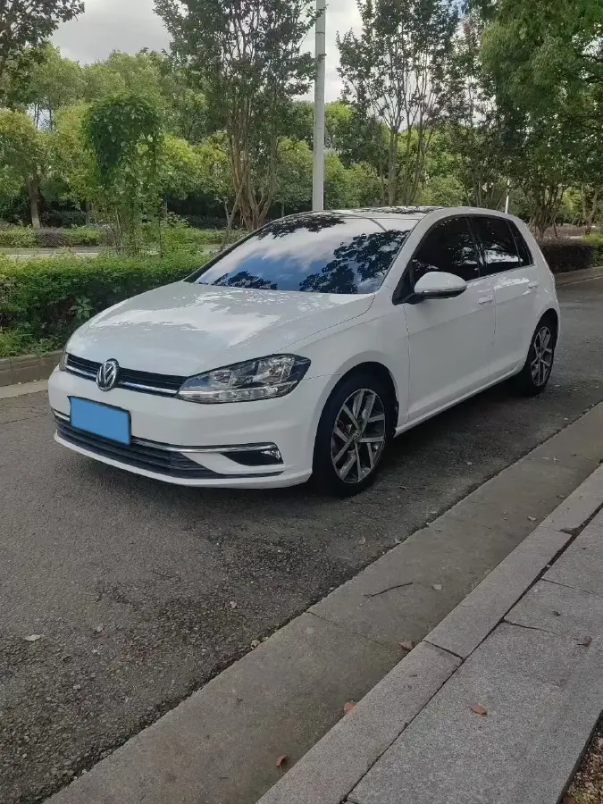 2020 Volkswagen Golf 1.4T 150HP L4 7DCT