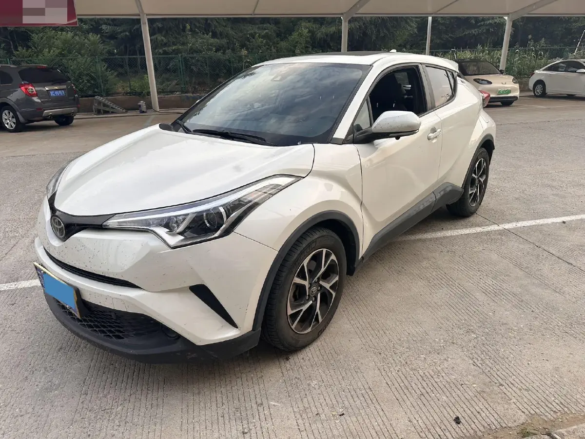 2020 Toyota C-HR 2.0L 171HP L4 CVT