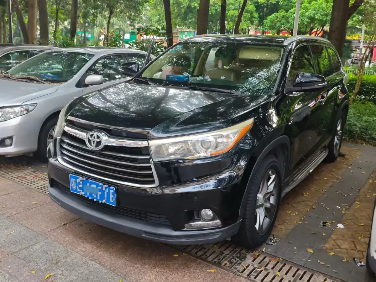 2017 Toyota Highlander 2.0T 220HP L4 6AT