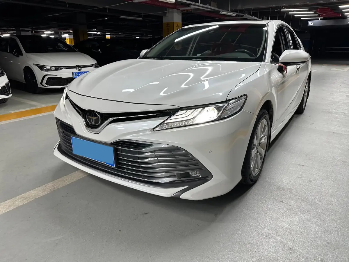 2019 Toyota Camry 2.0L 178HP L4 CVT