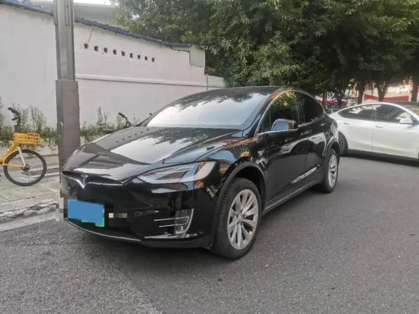 2016 Tesla Model X BEV 75KWH