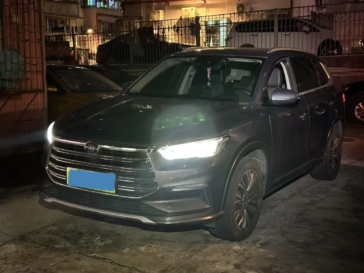 2019 BYD Song Pro 1.5T 160HP L4 6DCT PHEV 15.7KWH