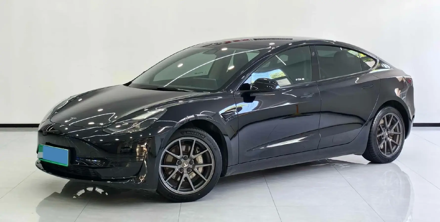 2022 Tesla Model 3 BEV 60KWH