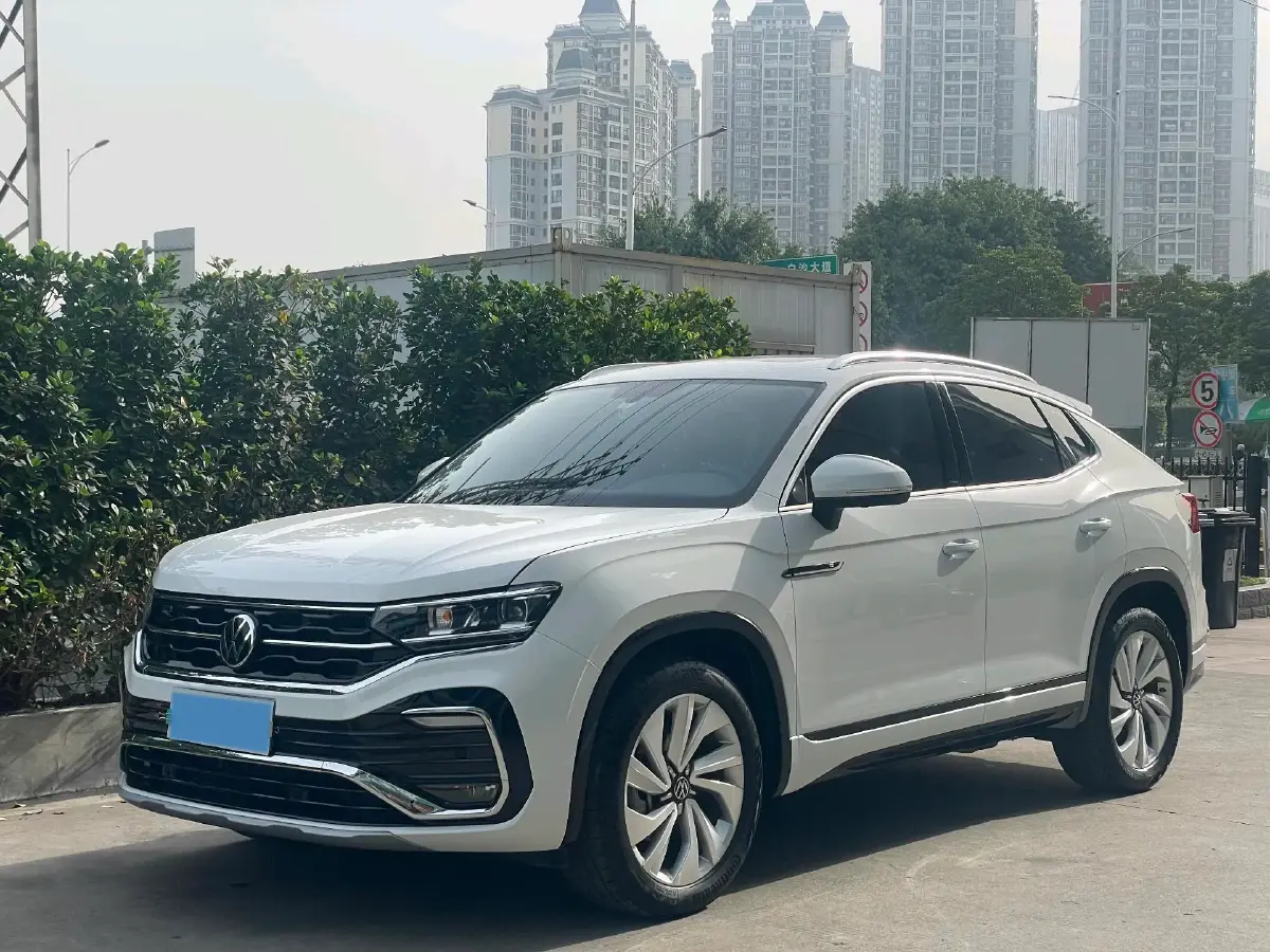 2020 Volkswagen Tayron X 2.0T 186HP L4 7DCT