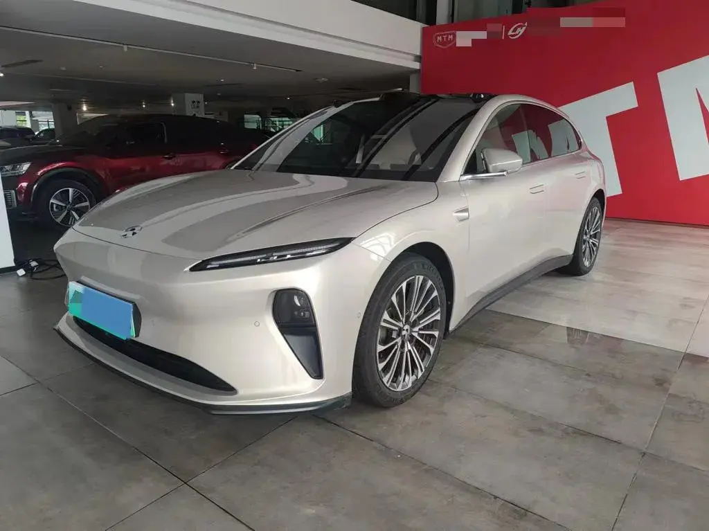 2023 NIO ET5T BEV 75KWH