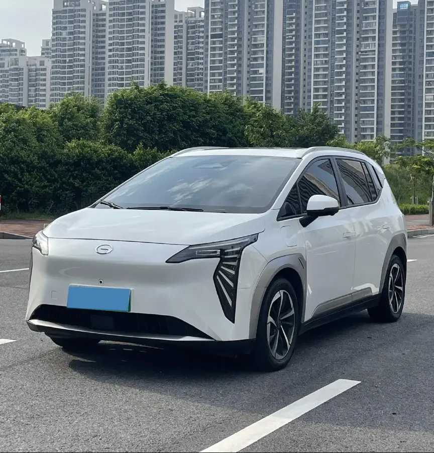 2023 Aion Y BEV 61.7KWH