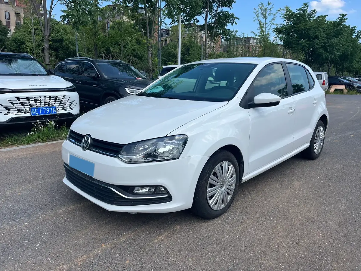 2018 Volkswagen Polo 1.5L 110HP L4 6AT