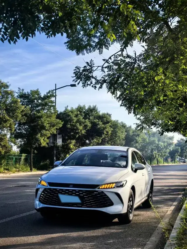 2025 BYD Qin Plus 1.5L 101HP L4 E-CVT PHEV 7.68KWH