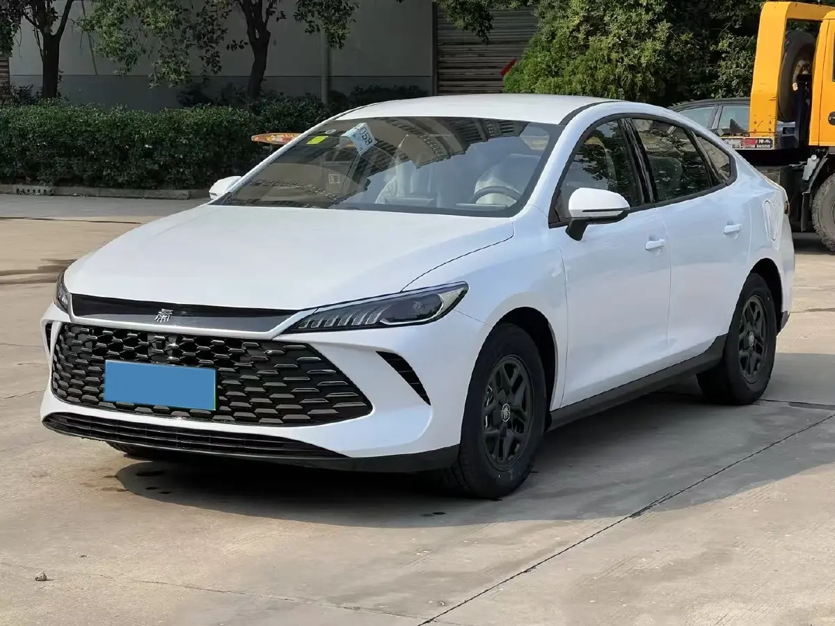 2025 BYD Qin Plus 1.5L 101HP L4 E-CVT PHEV 7.68KWH
