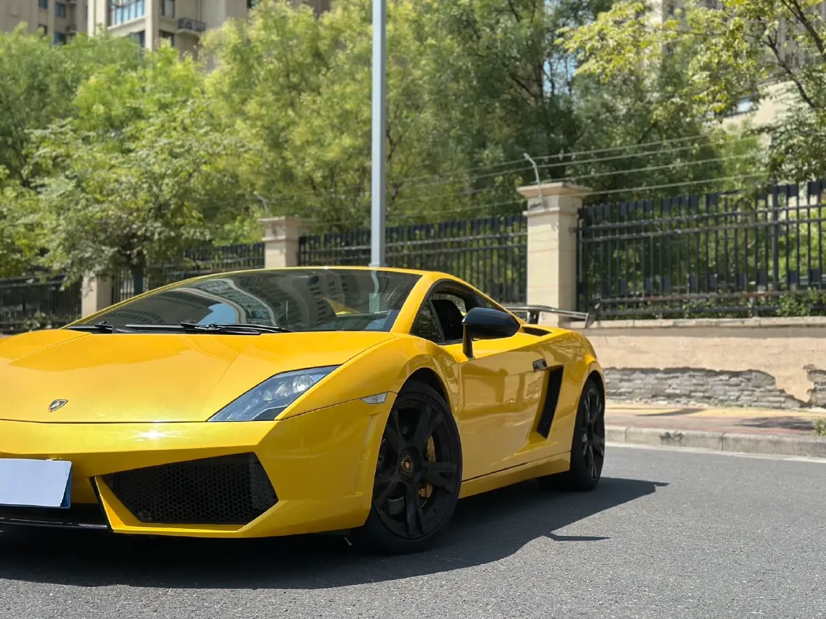 2010 Lamborghini Gallardo 5.2L 557HP V10 6AMT,autocango,china used car exporter,china ev exporter,chinese used car exporter,chinese used ev exporter