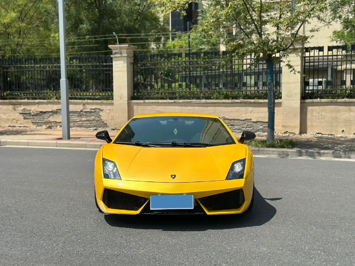 2010 Lamborghini Gallardo 5.2L 557HP V10 6AMT,autocango,china used car exporter,china ev exporter,chinese used car exporter,chinese used ev exporter