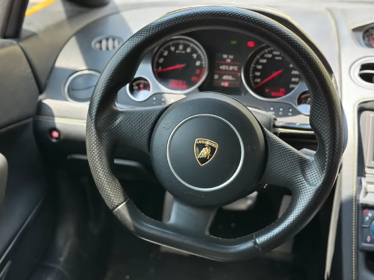 2010 Lamborghini Gallardo 5.2L 557HP V10 6AMT,autocango,china used car exporter,china ev exporter,chinese used car exporter,chinese used ev exporter