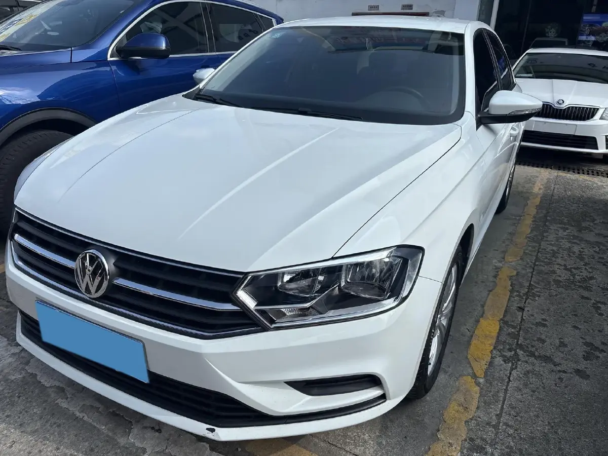 2019 Volkswagen Bora 1.5L 112HP L4 5MT