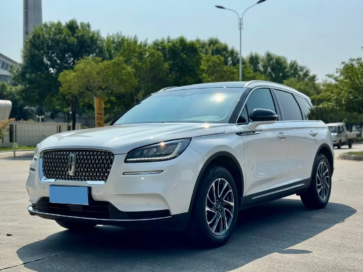 2022 Lincoln Corsair 2.0T 245HP L4 8AT