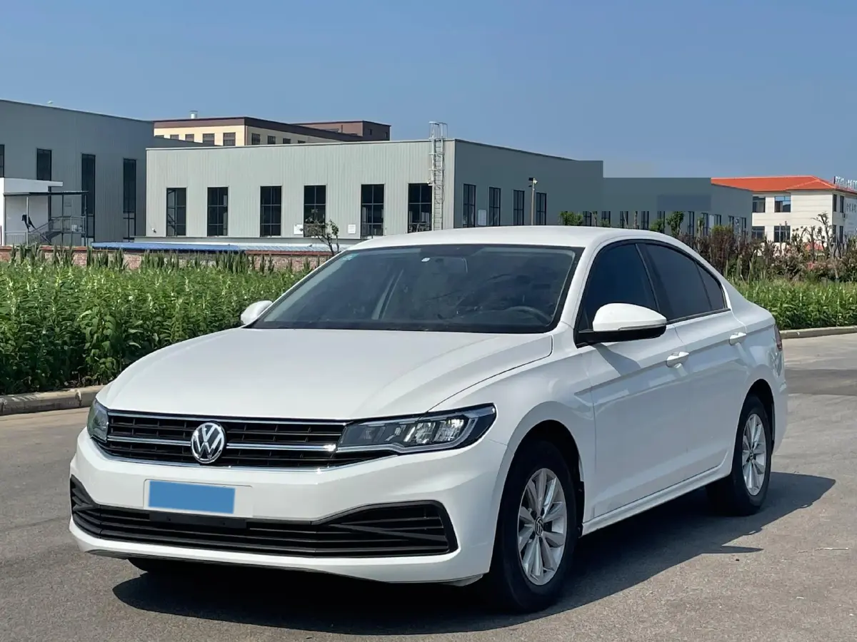 2021 Volkswagen Bora 1.5L 113HP L4 6AT