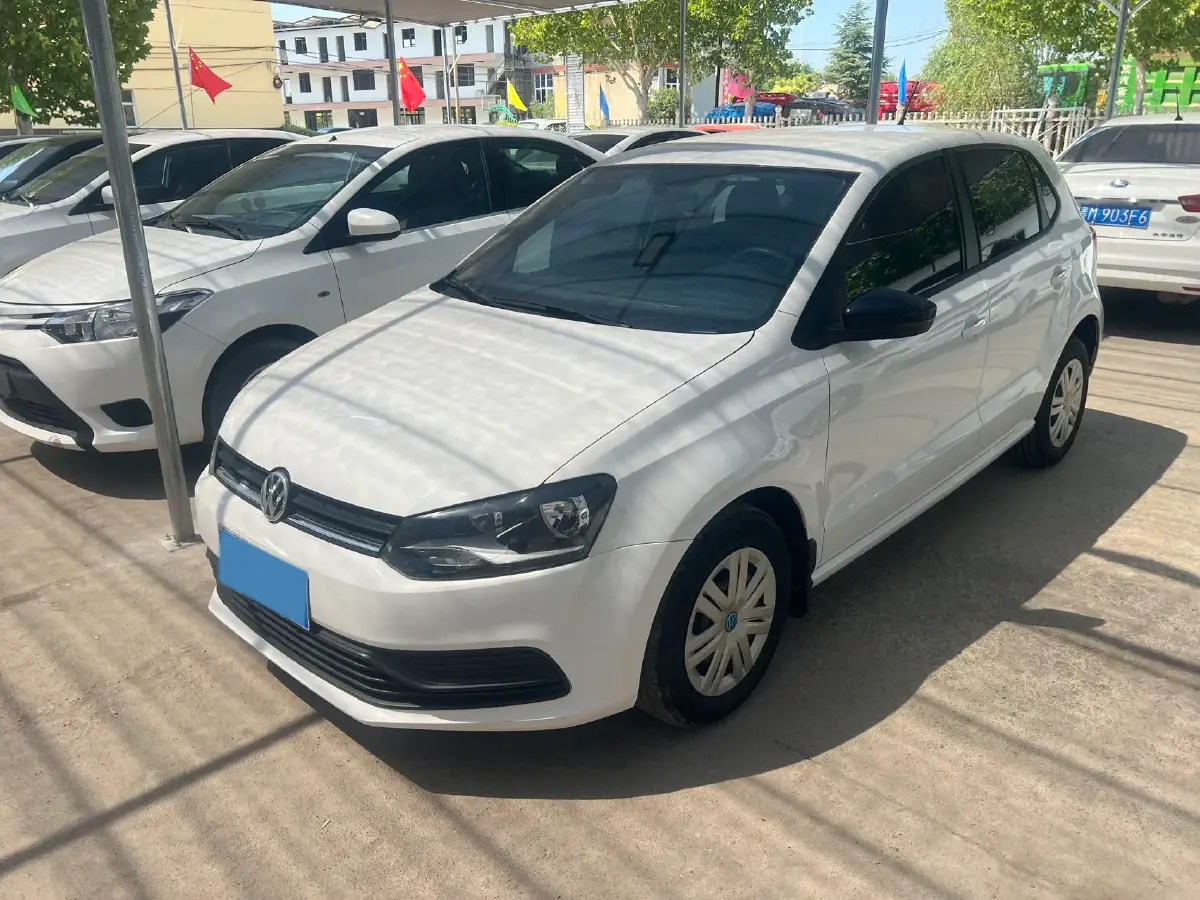2018 Volkswagen Polo 1.5L 110HP L4 6AT