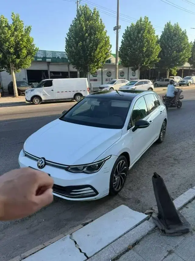 2021 Volkswagen Golf 1.4T 150HP L4 7DCT