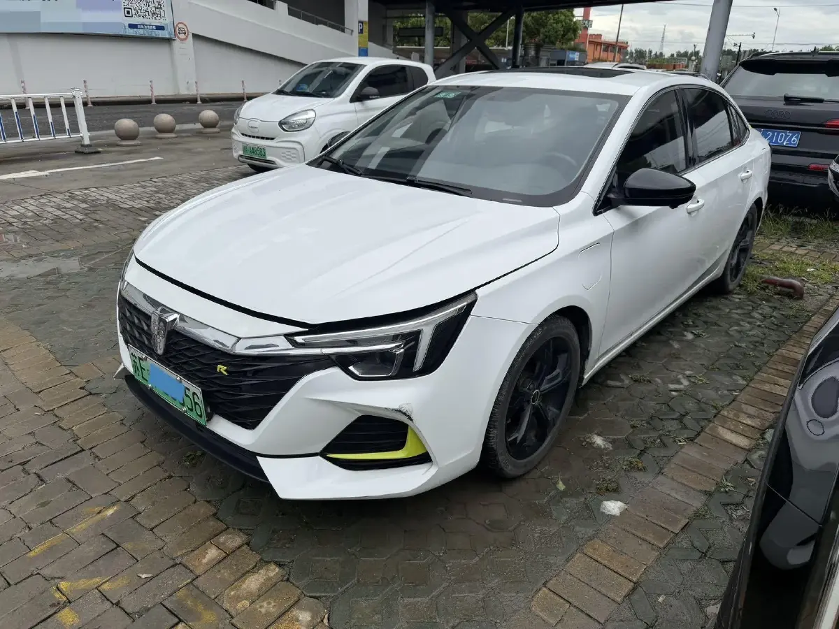 2020 Roewe i6 MAX 1.5T 173HP L4 7DCT