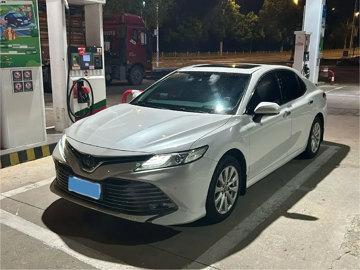 2019 Toyota Camry 2.0L 178HP L4 CVT