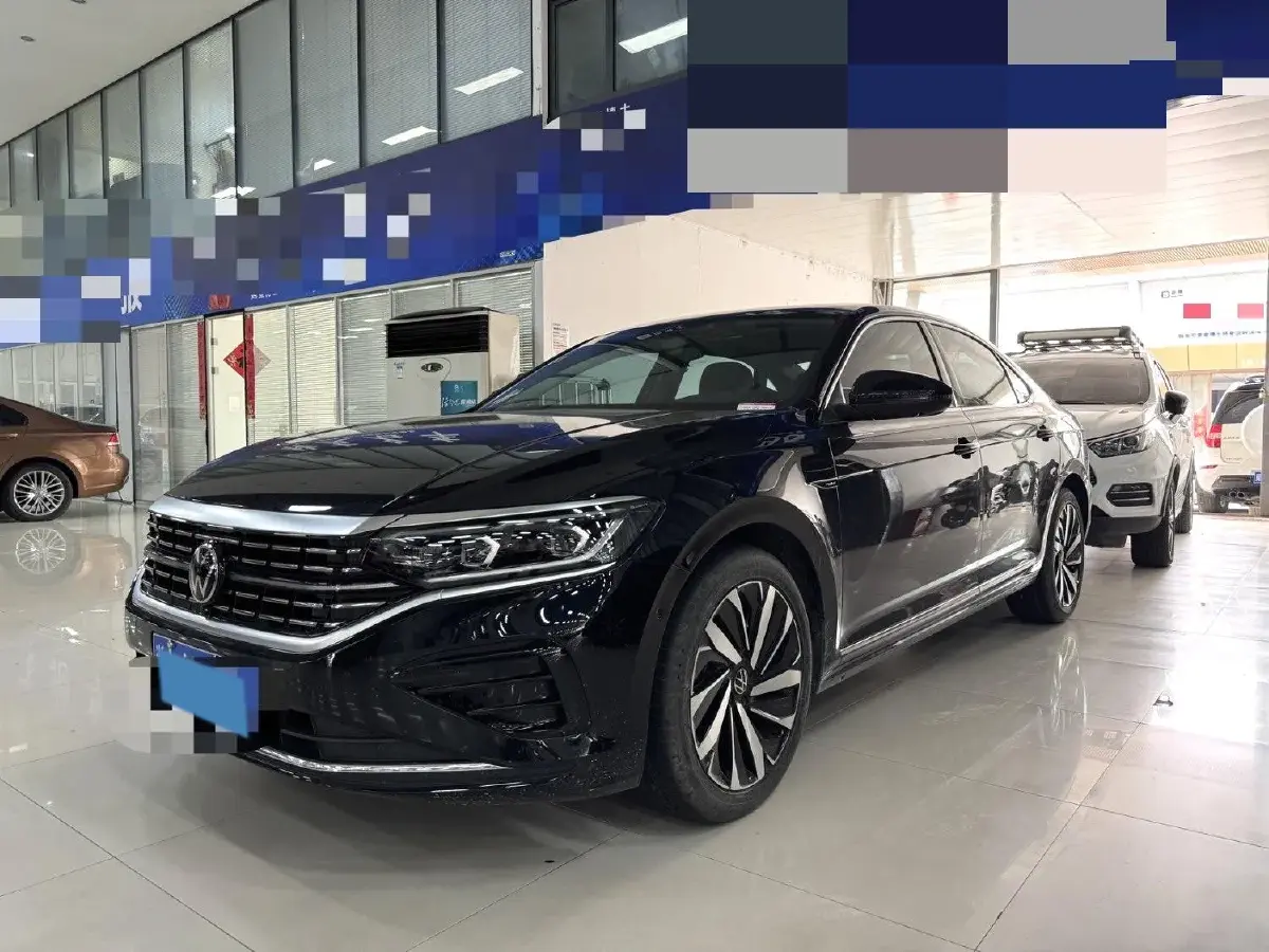 2023 Volkswagen Passat 2.0T 186HP L4 7DCT