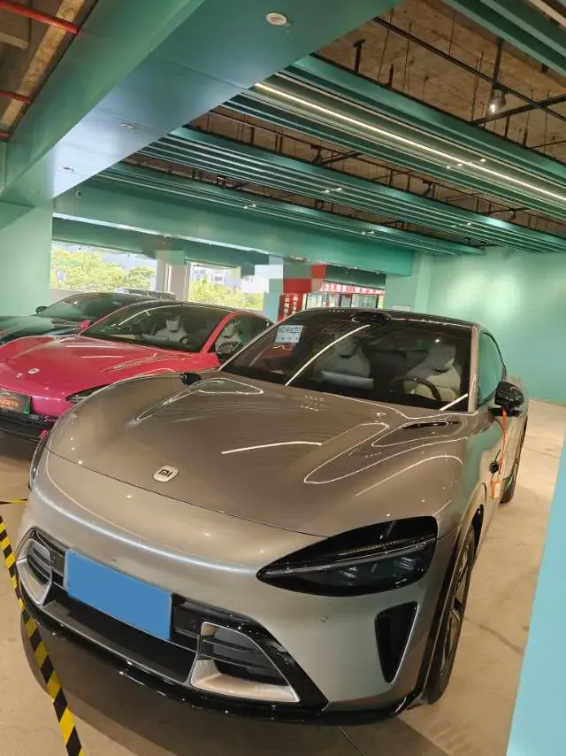 2025 MI YU7 BEV 101.7KWH