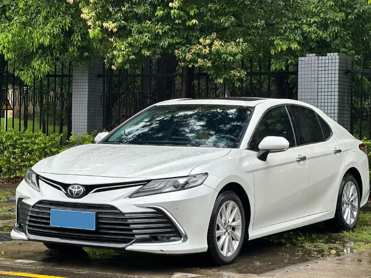 2021 Toyota Camry 2.0L 178HP L4 CVT