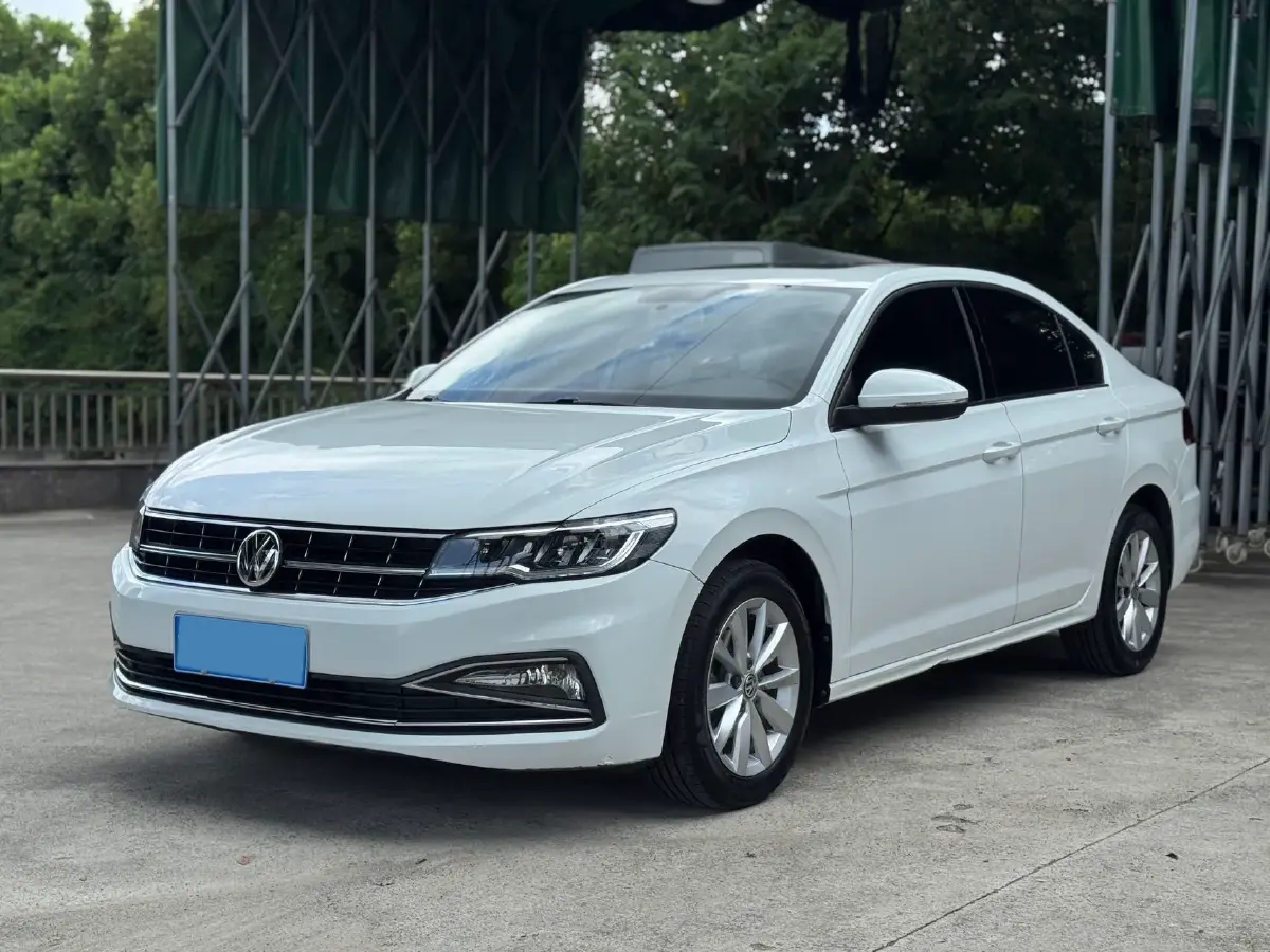 2019 Volkswagen Bora 1.5L 116HP L4 6AT
