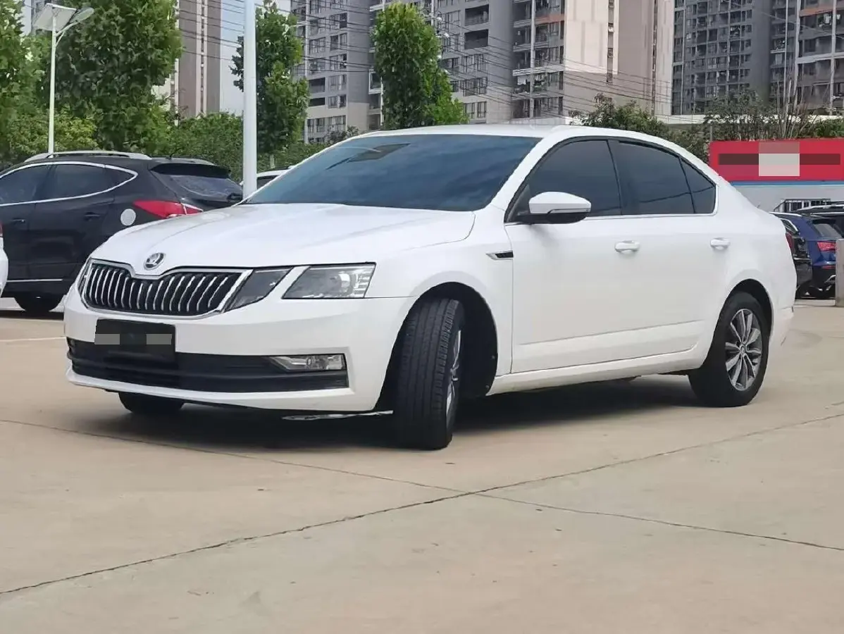 2019 Skoda Octavia 1.5L 116HP L4 6AT