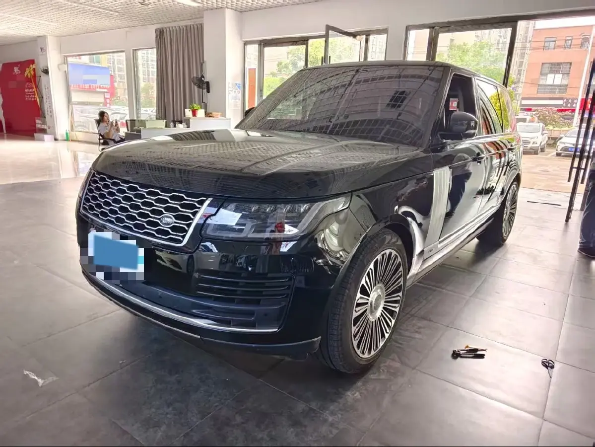 2021 Land Rover Range Rover 3.0T 400HP L6 8AT