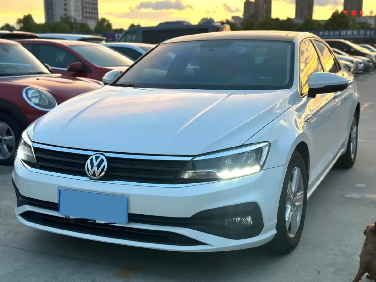 2019 Volkswagen Lamando 1.4T 131HP L4 7DCT