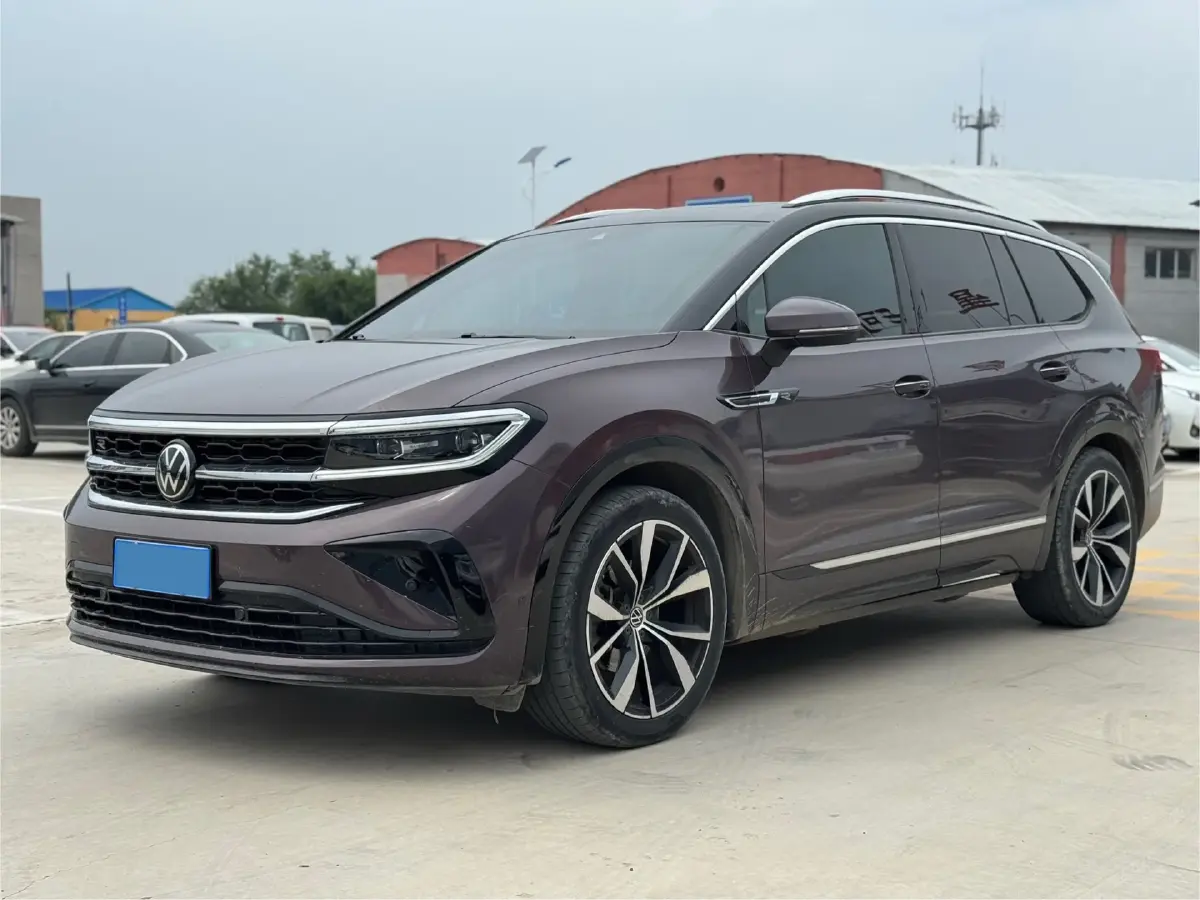 2021 Volkswagen Talagon 2.0T 220HP L4 7DCT