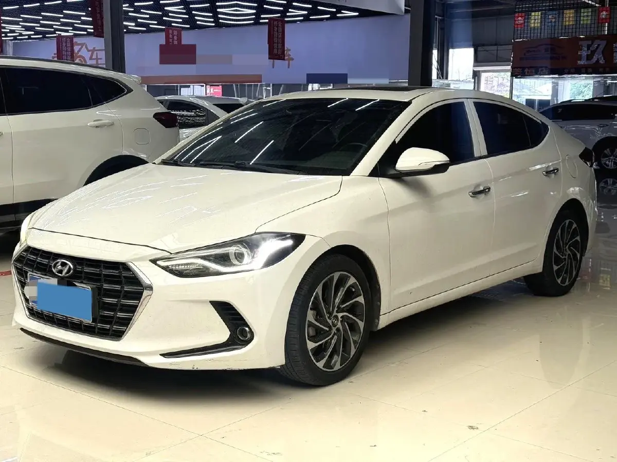 2019 Hyundai Elantra 1.4T 130HP L4 7DCT