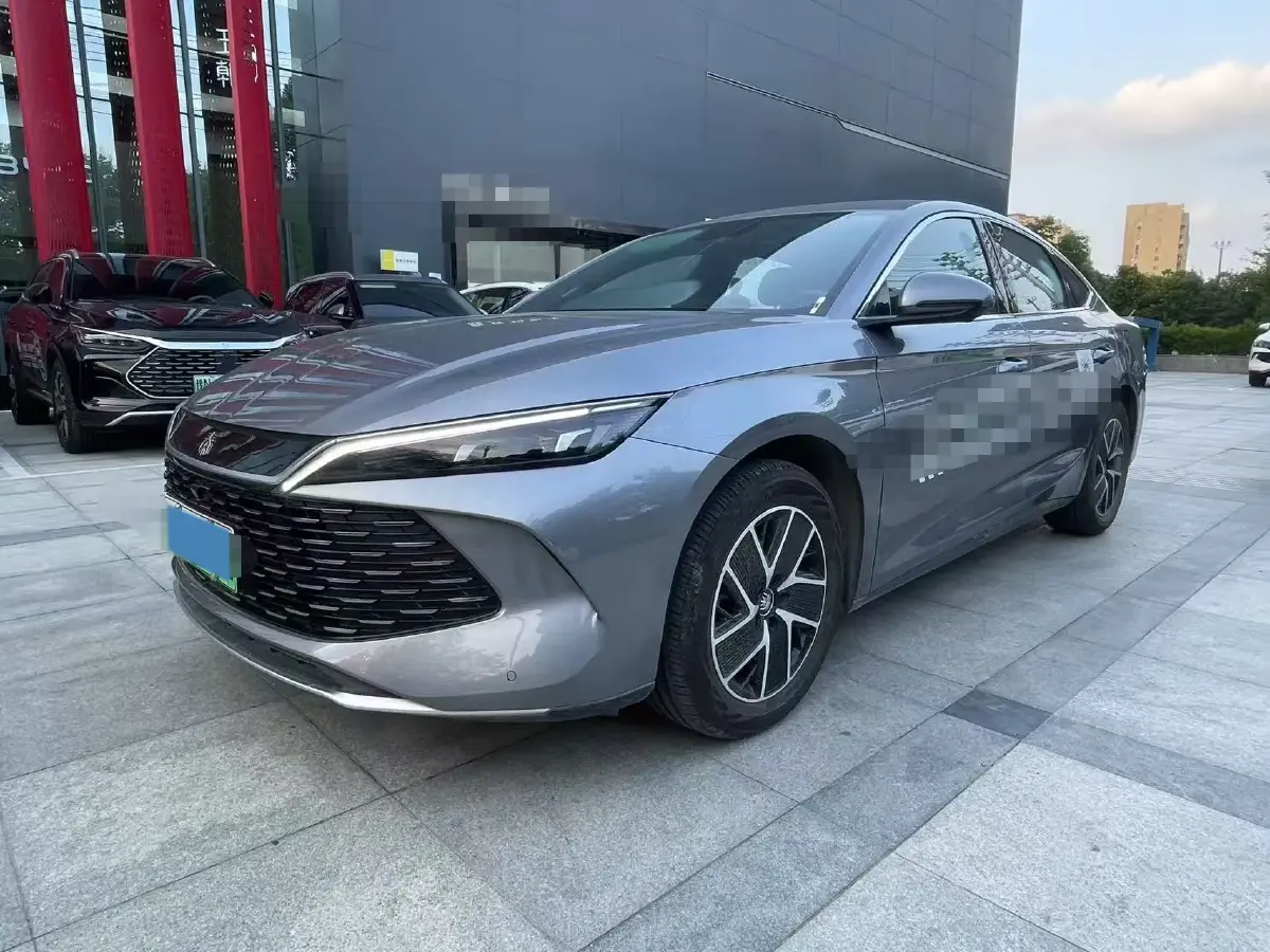 2024 BYD QinL 1.5L 101HP L4 E-CVT PHEV 15.87KWH