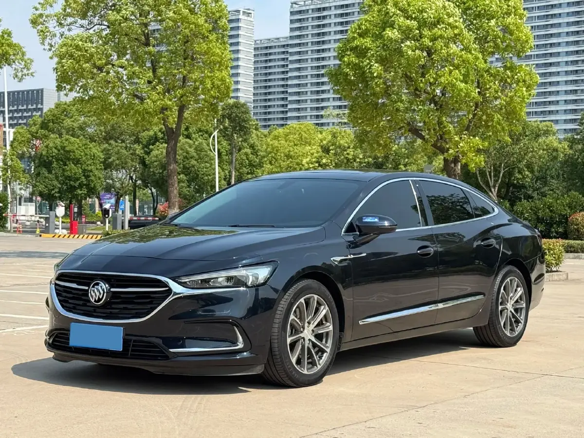 2020 Buick Larcosse 2.0T 237HP L4 9AT