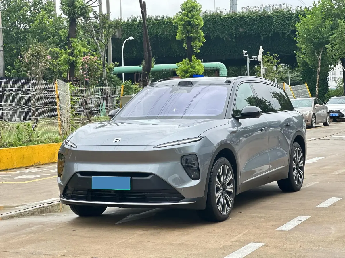 2024 NIO ES8 BEV 75KWH