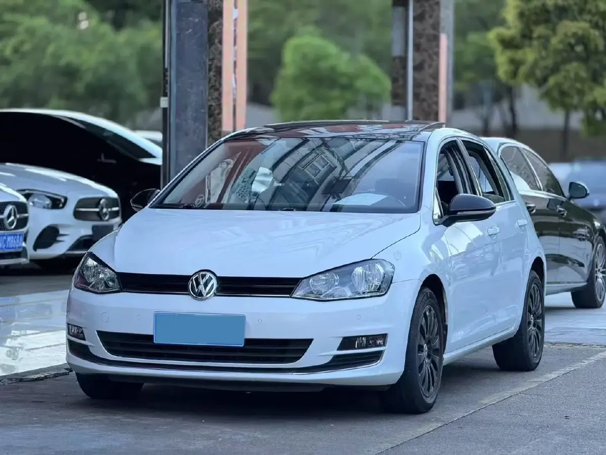 2017 Volkswagen Golf 1.4T 131HP L4 7DCT