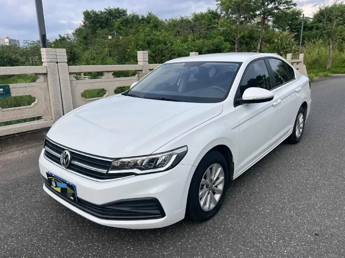 2019 Volkswagen Bora 1.5L 112HP L4 6AT