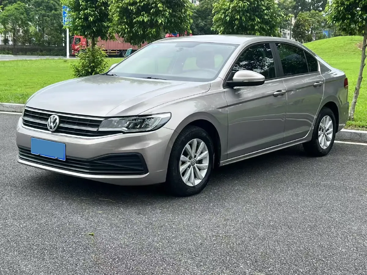 2019 Volkswagen Bora 1.5L 112HP L4 6AT