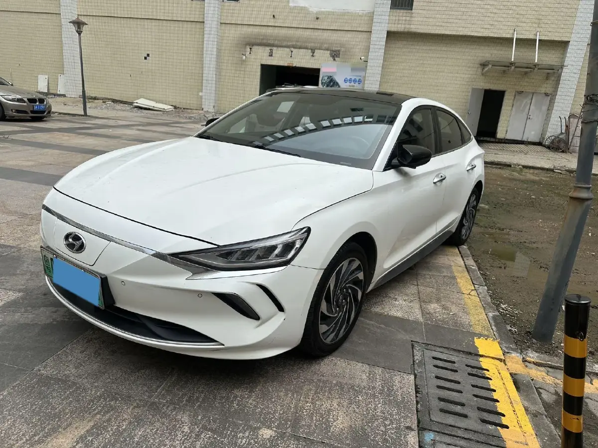 2020 Hyundai La Festa BEV 56.5KWH