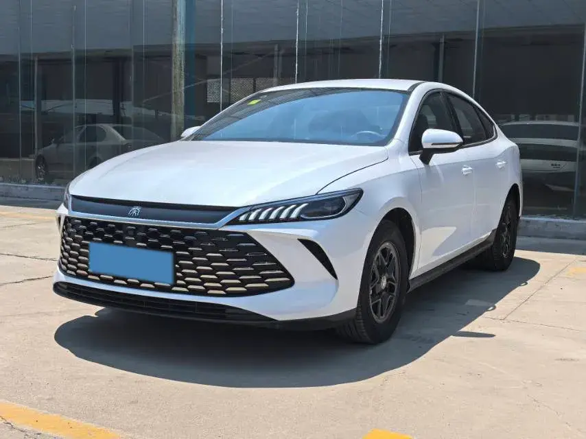 2025 BYD Qin Plus 1.5L 101HP L4 E-CVT PHEV 7.68KWH