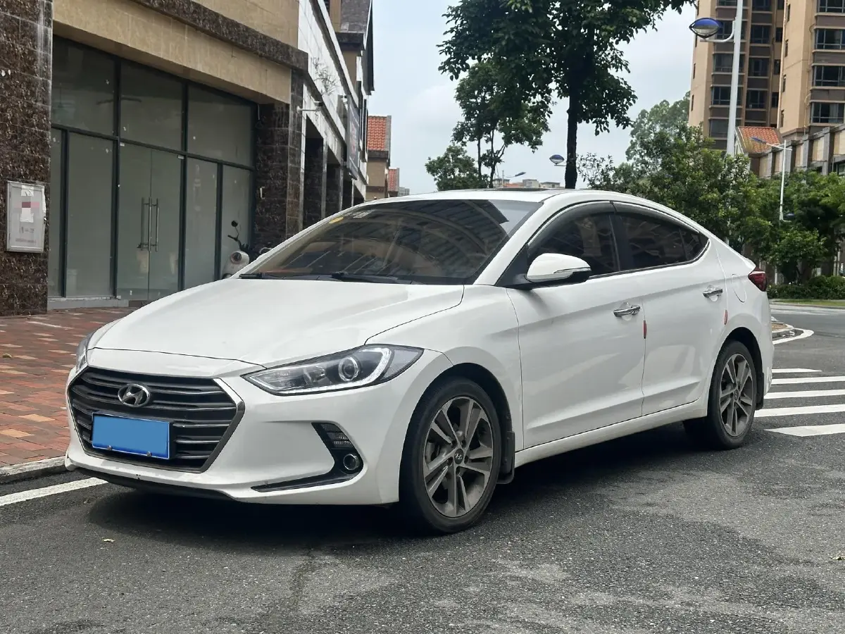 2016 Hyundai Elantra 1.6L 130HP L4 6AT