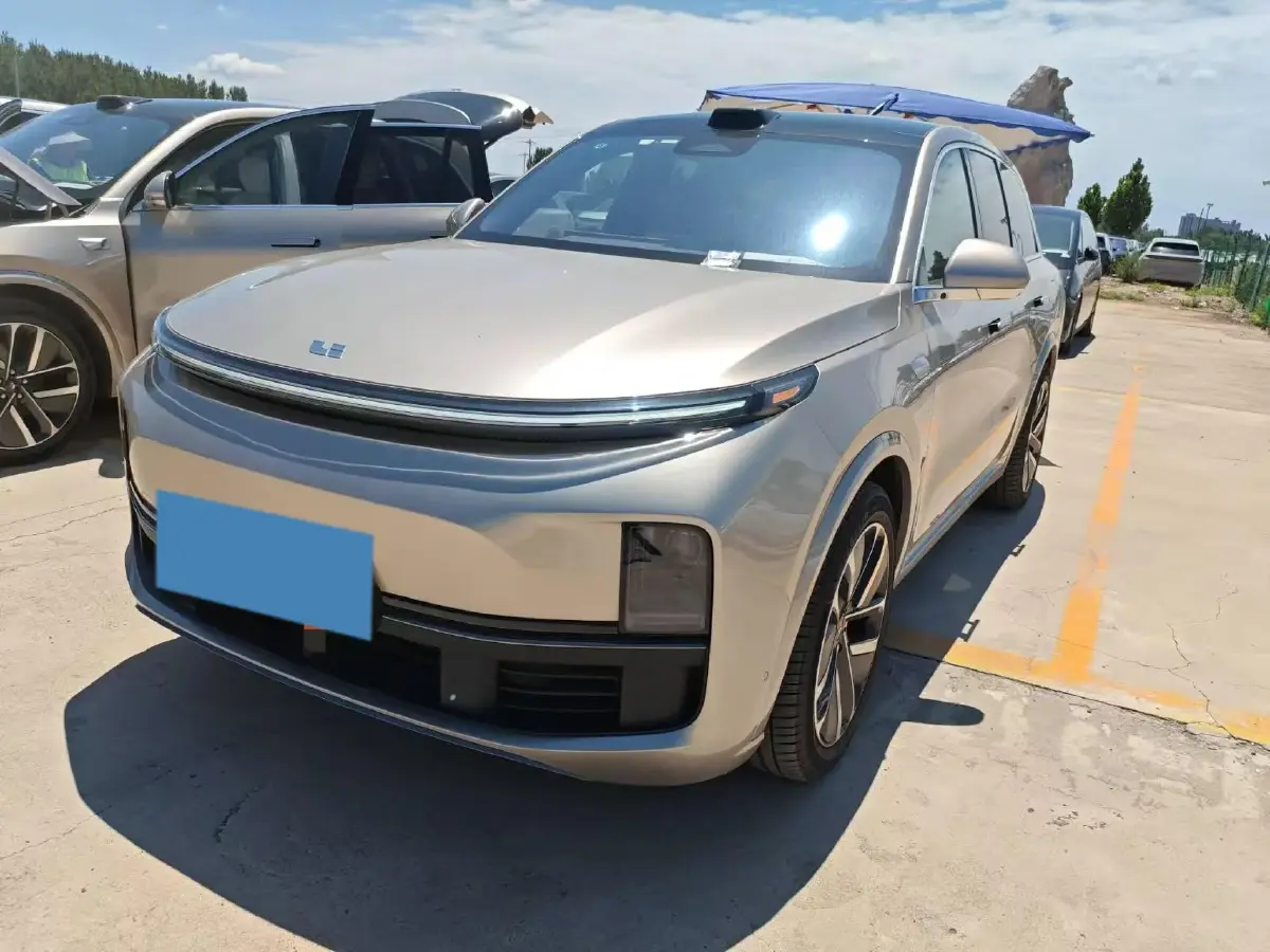 2024 Li L8 Range Extended 154HP REEV 52.3KWH