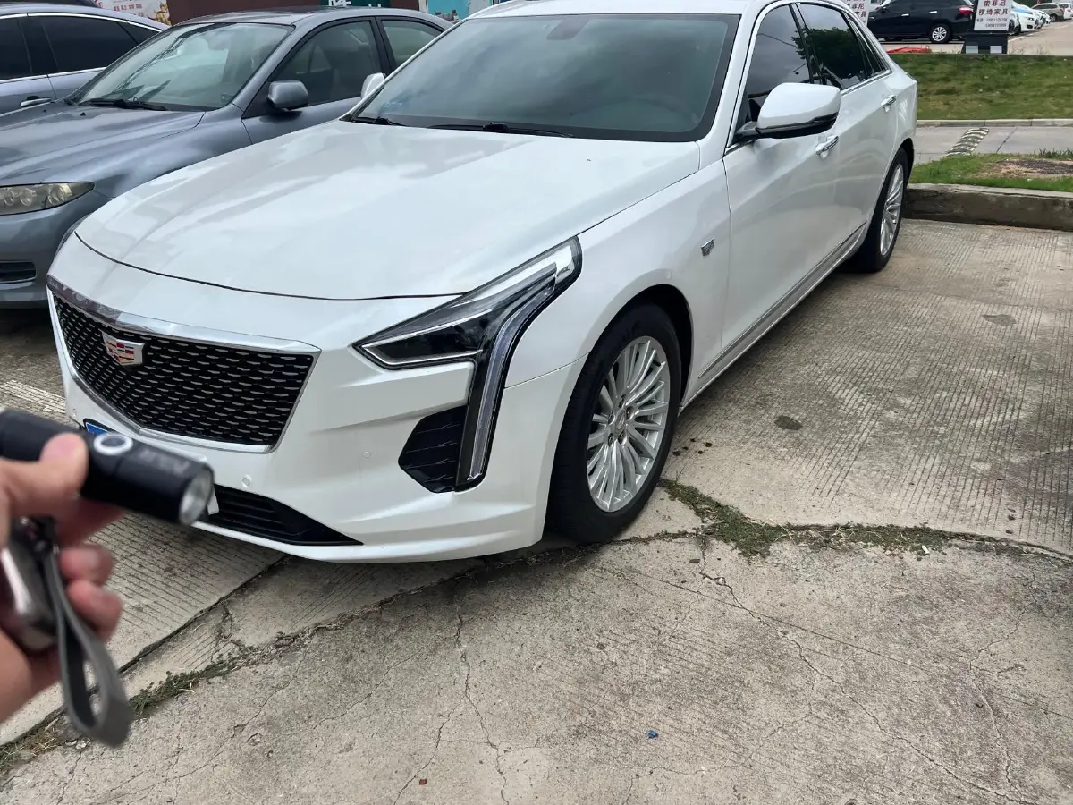 2020 Cadillac CT6 2.0T 241HP L4 10AT