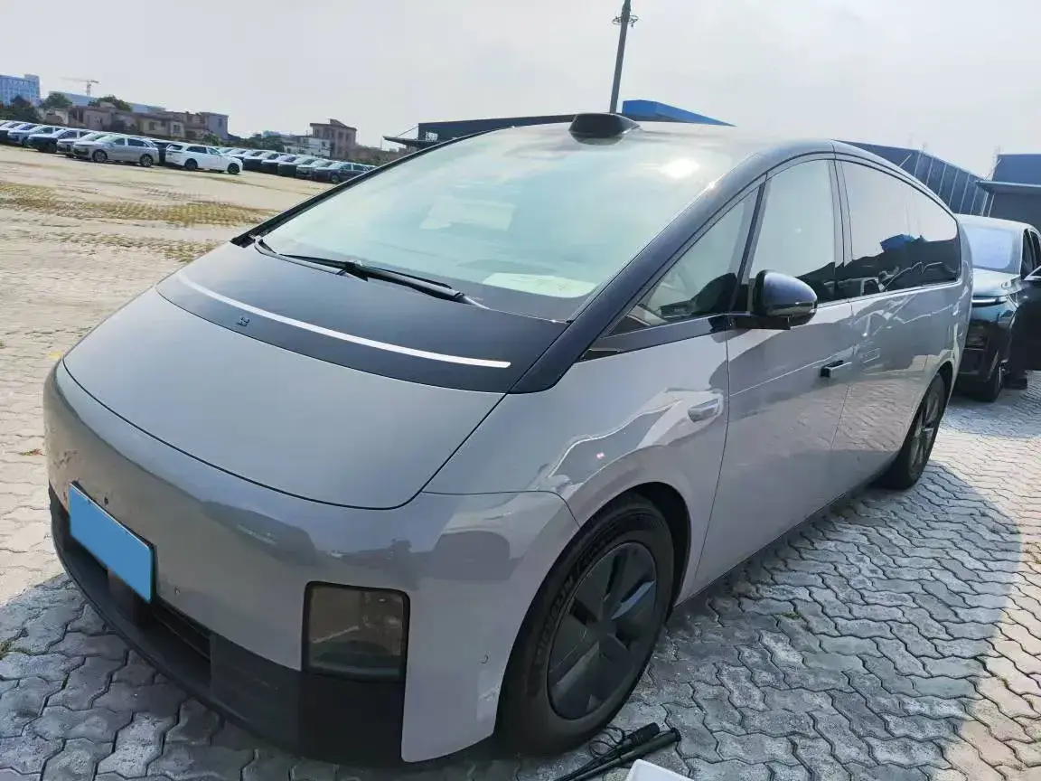 2024 Li MEGA BEV 102.7KWH