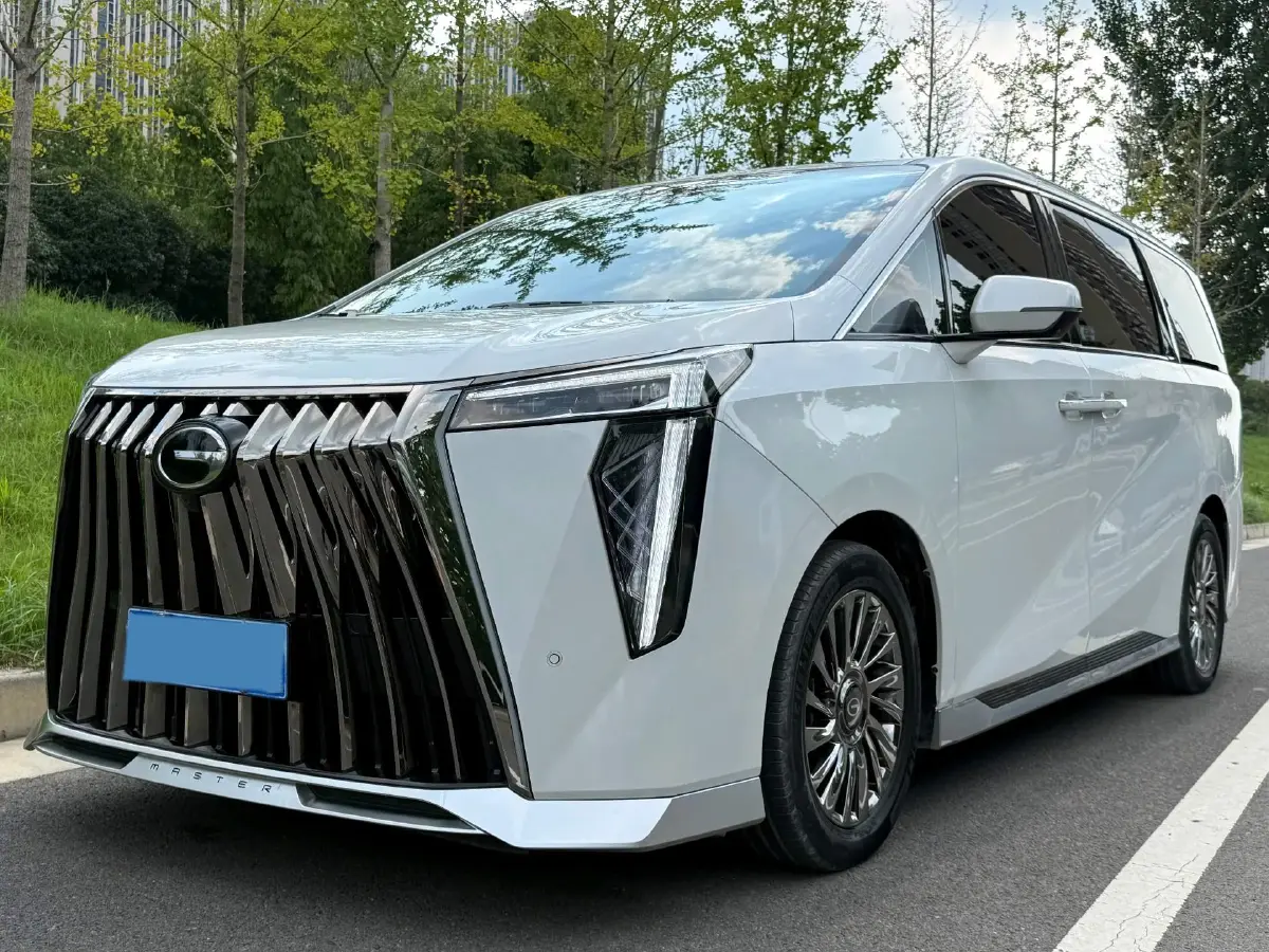 2023 GAC Trumpchi M8 2.0T 252HP L4 8AT